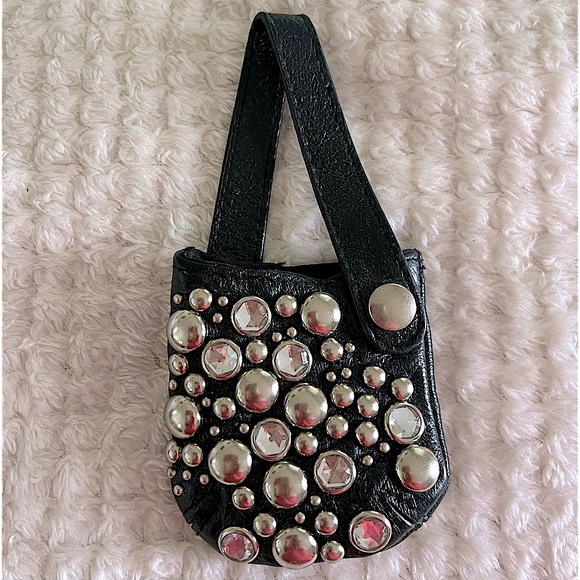 Wilsons Leather Handbags - RARE Wilson’s Leather coin purse.